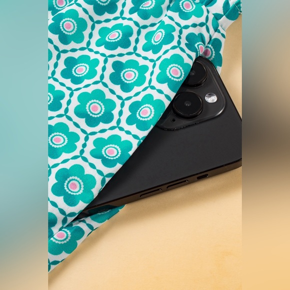 Green Boho Geometric Print Drawstring High
Waist Flared Pants - Picture 9 of 15